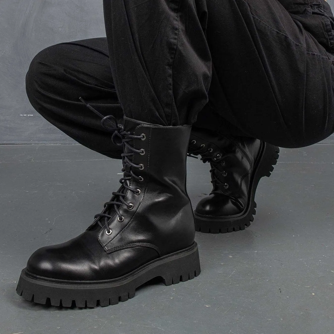 Anchor Black Military Lace Up Boots<KOI footwear
