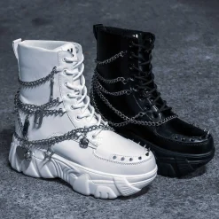 Boned Catch Black Mystic Charm Boots<KOI footwear New