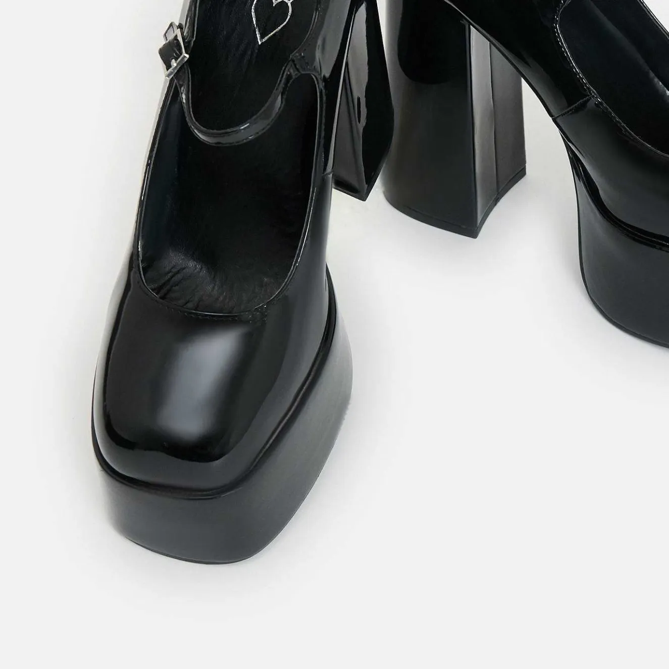 Darkbloom Black Patent Platform Heels<KOI footwear Discount