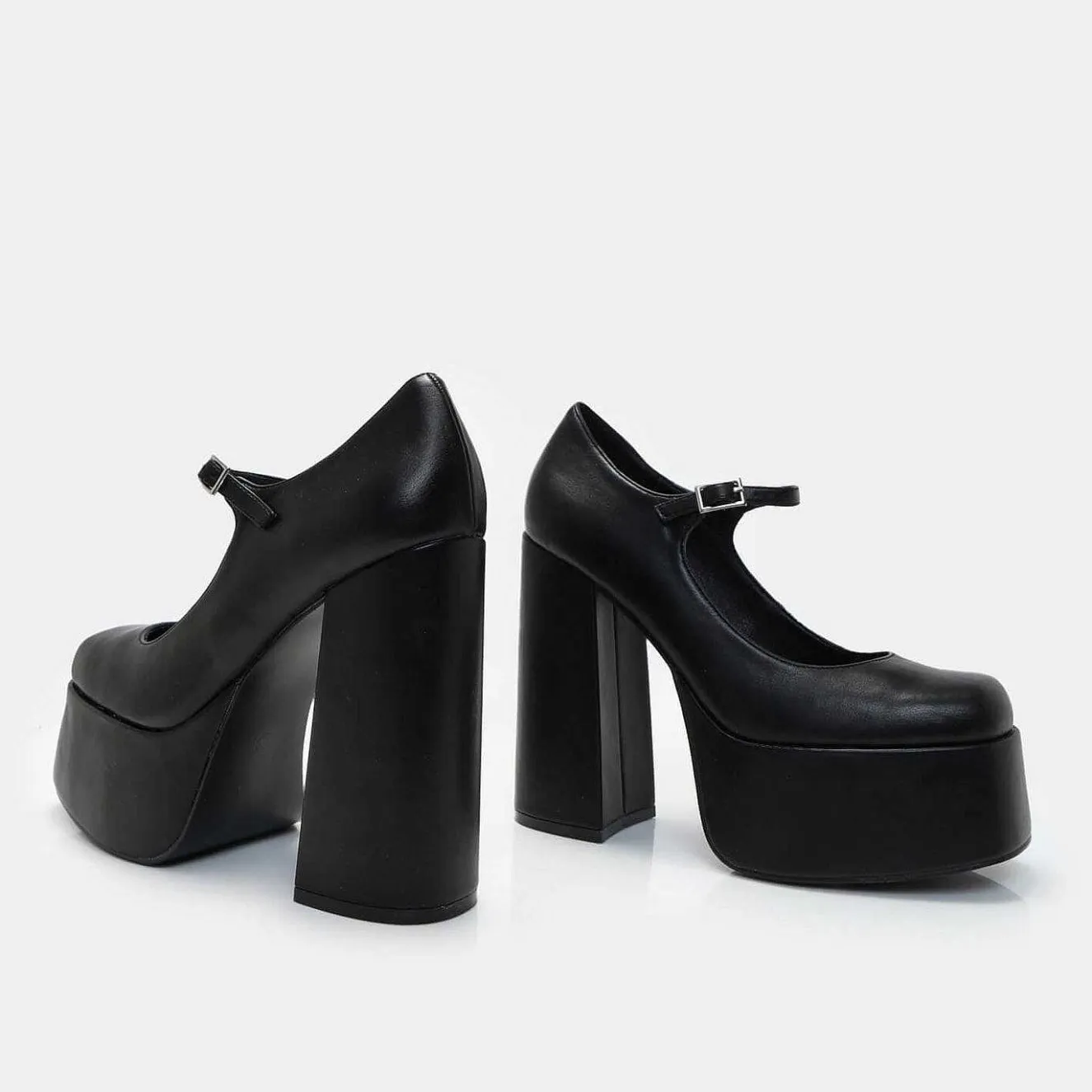 Darkbloom Black Platform Heels<KOI footwear Best