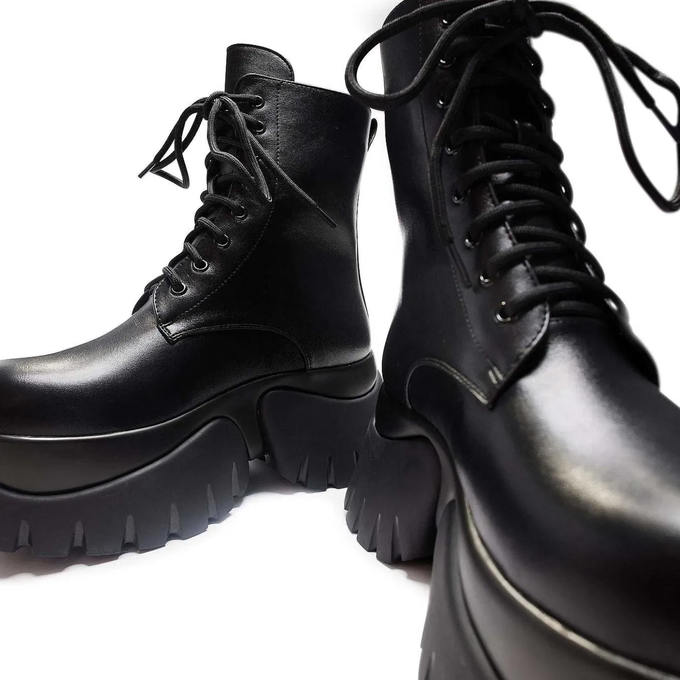 Rancor Vilun Black Lace Up Boots<KOI footwear Online